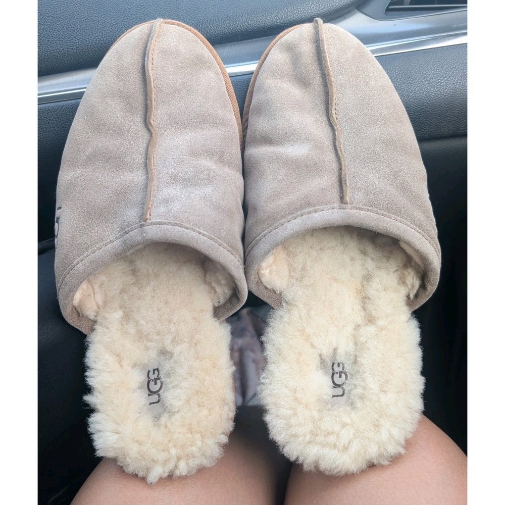 UGG Scuff Slippers Size 10 Chestnut Suede Sheepskin House Shoes